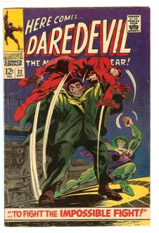 DAREDEVIL #32 4.5 front cover